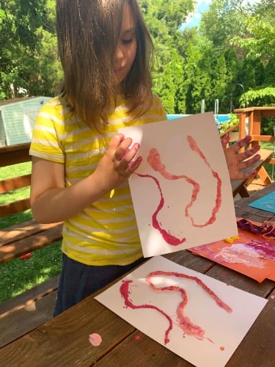 Nature Science Activity - Fun with Worms!