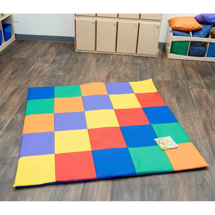 Patchwork Crawly Mat, Primary