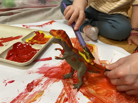 Messy Play image 4.jpg