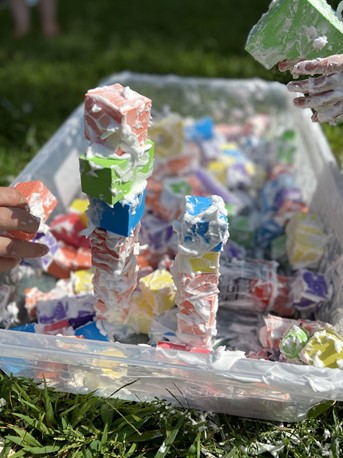 Messy Play image 8.jpg