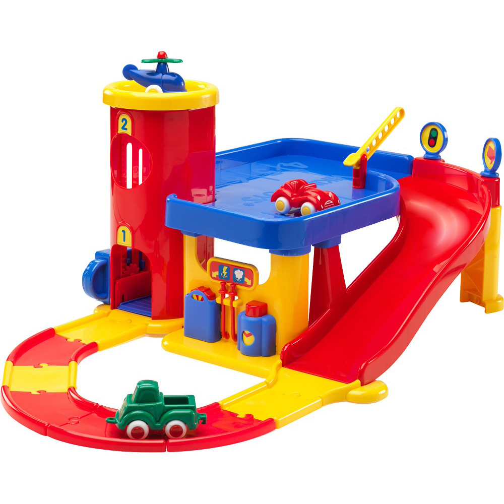 outdoor play garage