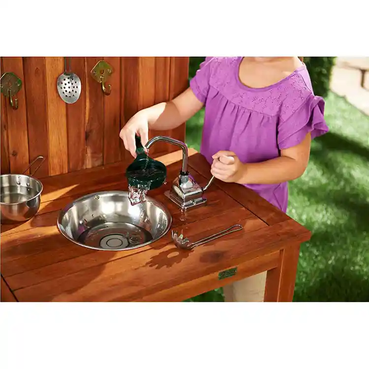 Deluxe Mud Kitchen