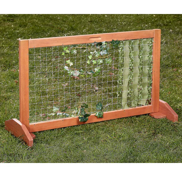 Becker's Outdoor Weaving Frame