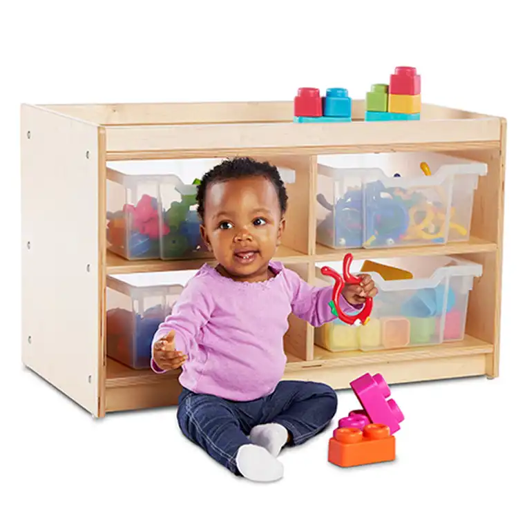 Becker's Infant and Toddler Tray Storage