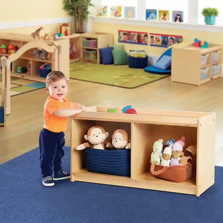 Becker's Infant & Toddler Storage Cruiser, Exposed Hardware