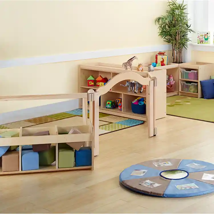 Becker's Infant & Toddler Storage Shelf, Exposed Hardware