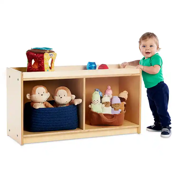 Becker's Infant & Toddler Storage Cruiser, Exposed Hardware