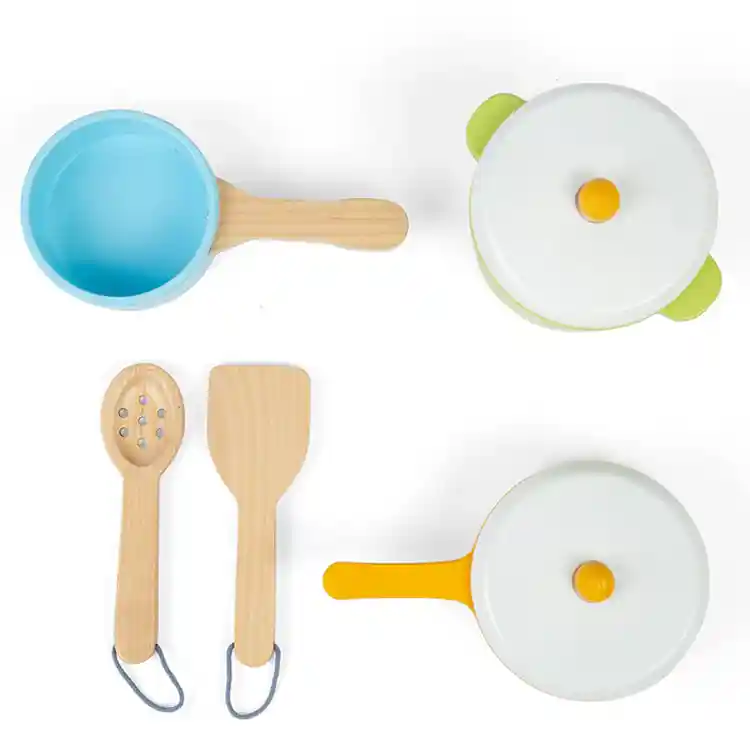 Toddler Wooden Pots & Pans
