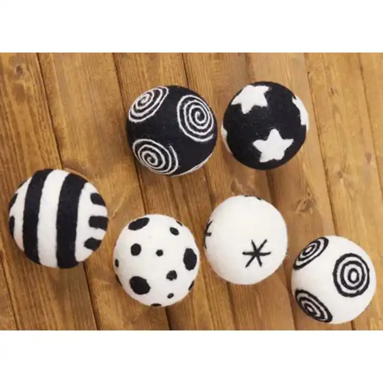 Black & White Patterned Balls