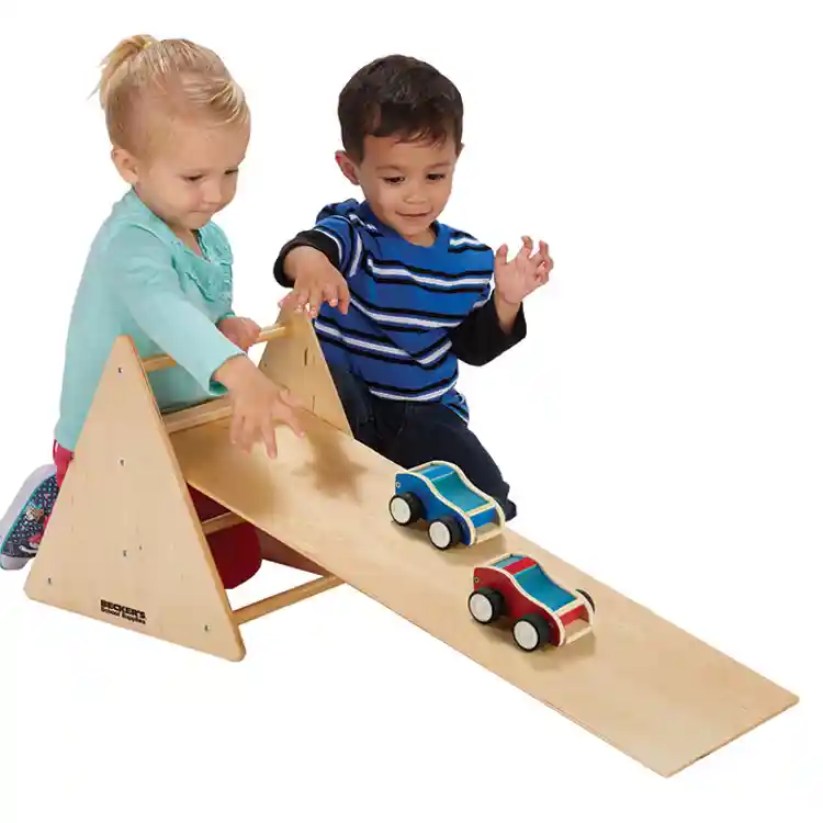 Becker's Ramp 'n Roll Set for Toddlers