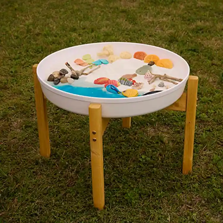 Deep Spot Tuff Tray & Wooden Stand