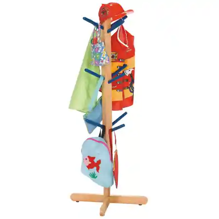 Dress-Up Tree with Pegs