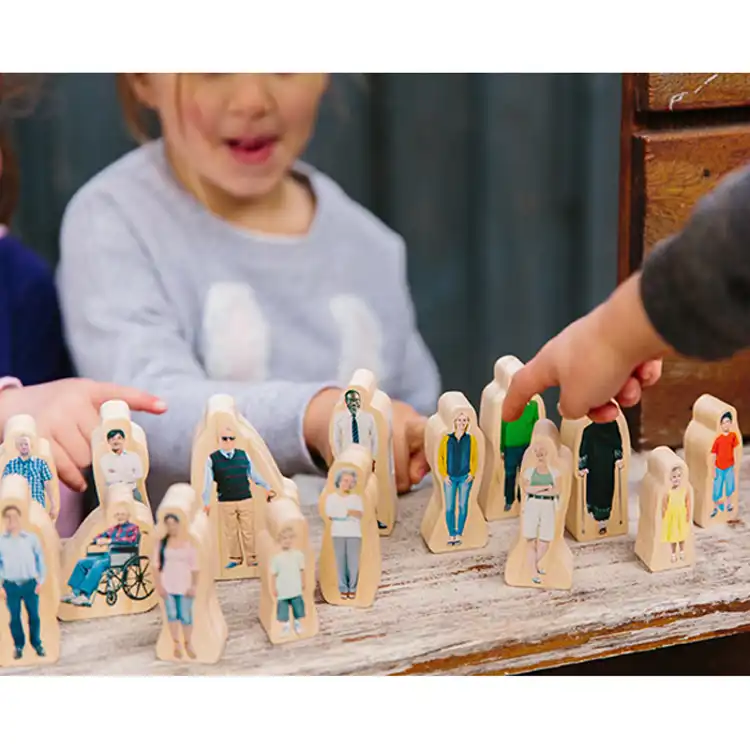 Everyone's Family Wooden Figures