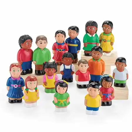 Families Figures Classroom Set