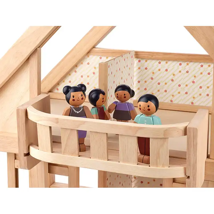 Friends and Family Figures, Caramel