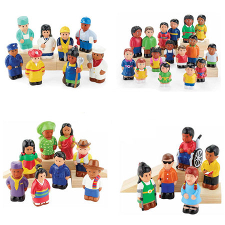 Families Figures Classroom Set