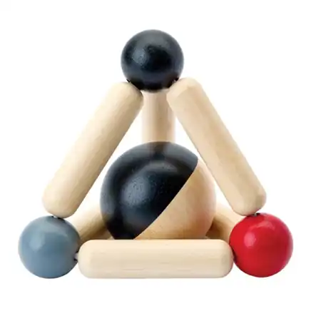 High Contrast Triangle Clutching