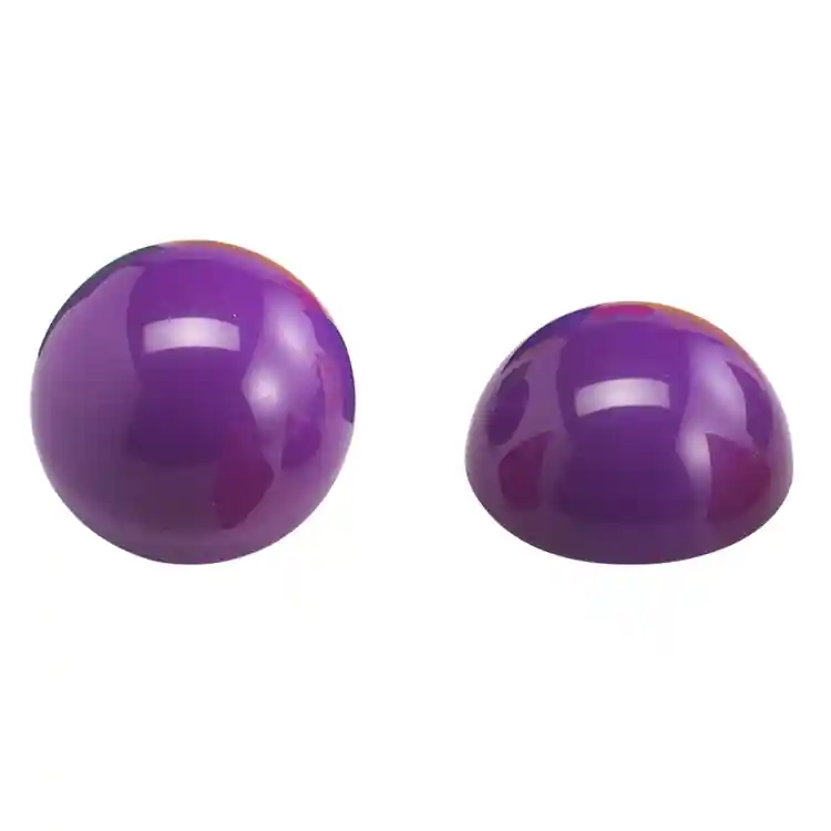 Large Geometric Solids