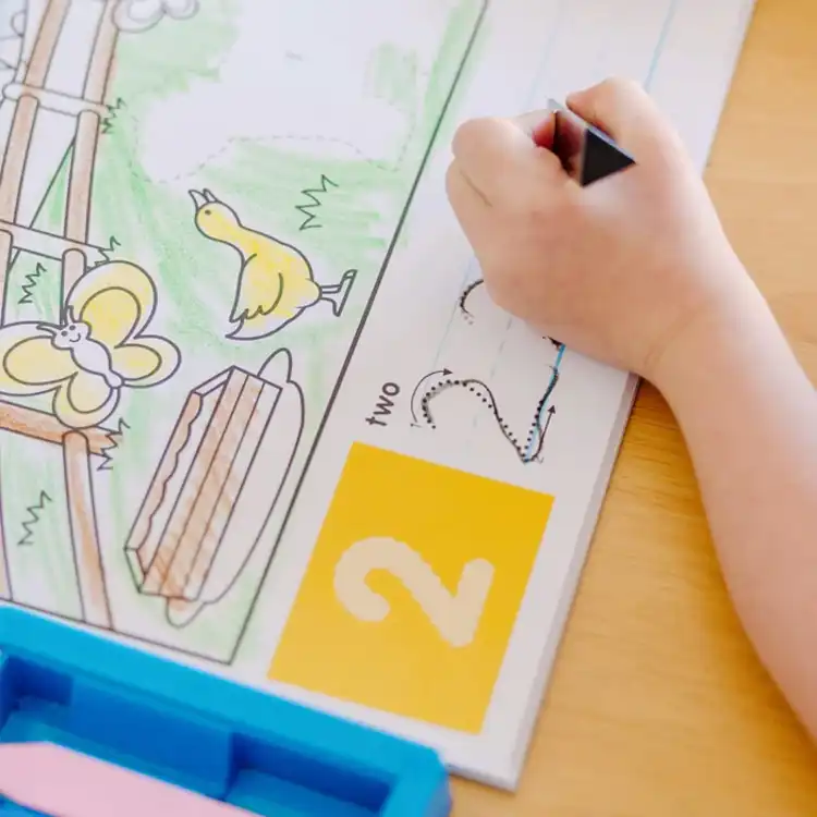 Melissa & Doug® Jumbo Triangular Crayons