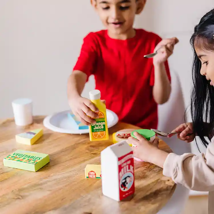 Melissa & Doug Wooden Fridge Food Set