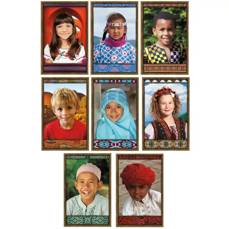 International Bulletin Board Set