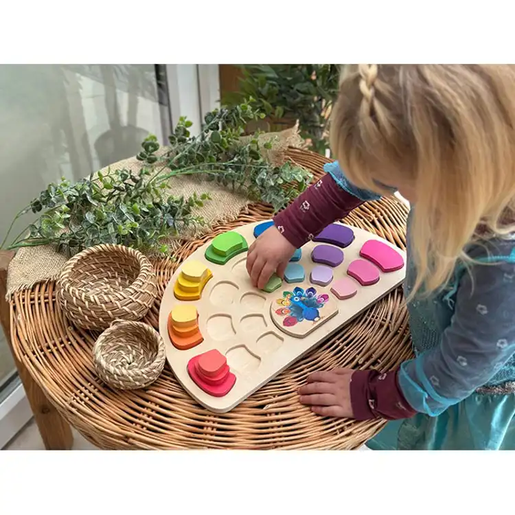 Pattern & Play Peacock