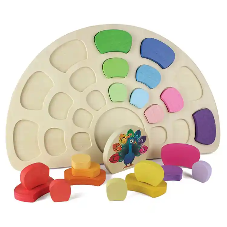 Pattern & Play Peacock