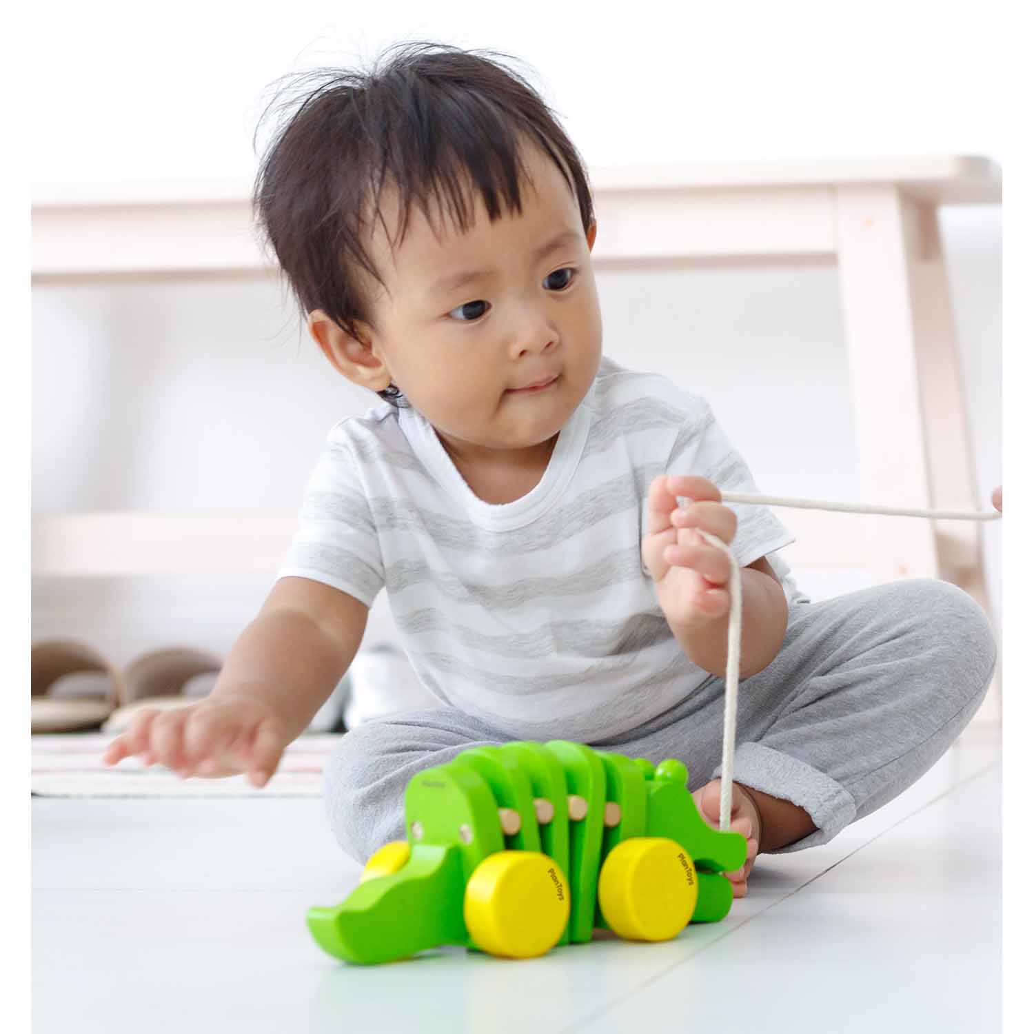 Dancing alligator toy on sale
