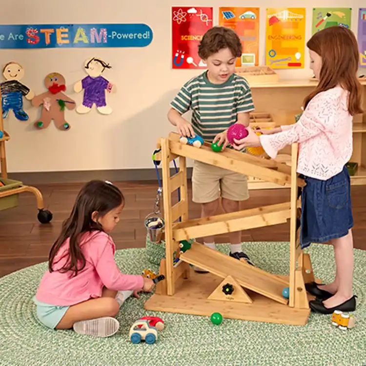 Simple Machines Play Center