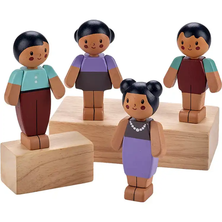 Friends and Family Figures, Caramel