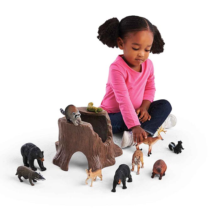 Tree Stump & Forest Animals Set | Becker's School Supplies